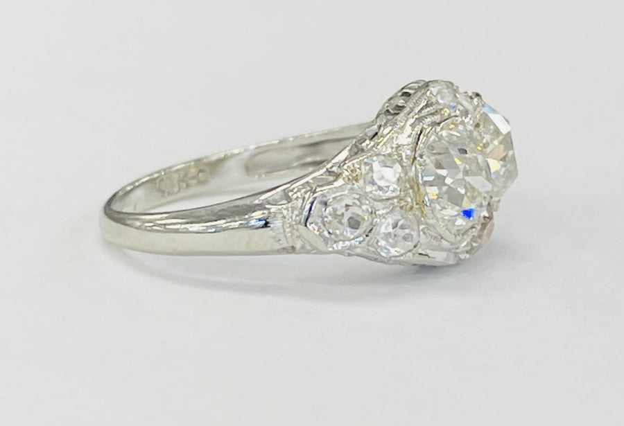 18KT Edwardian Twin Diamond Ring