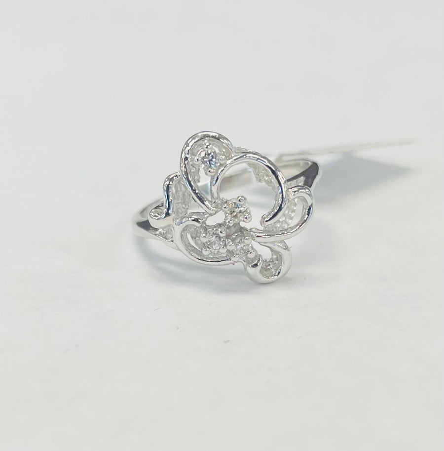 Free Form Vintage Diamond Ring