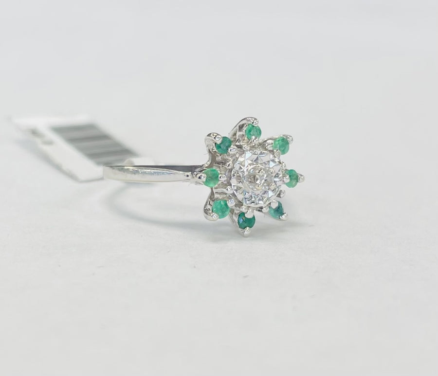 Vintage Illusion Set Diamond/Emerald Ring
