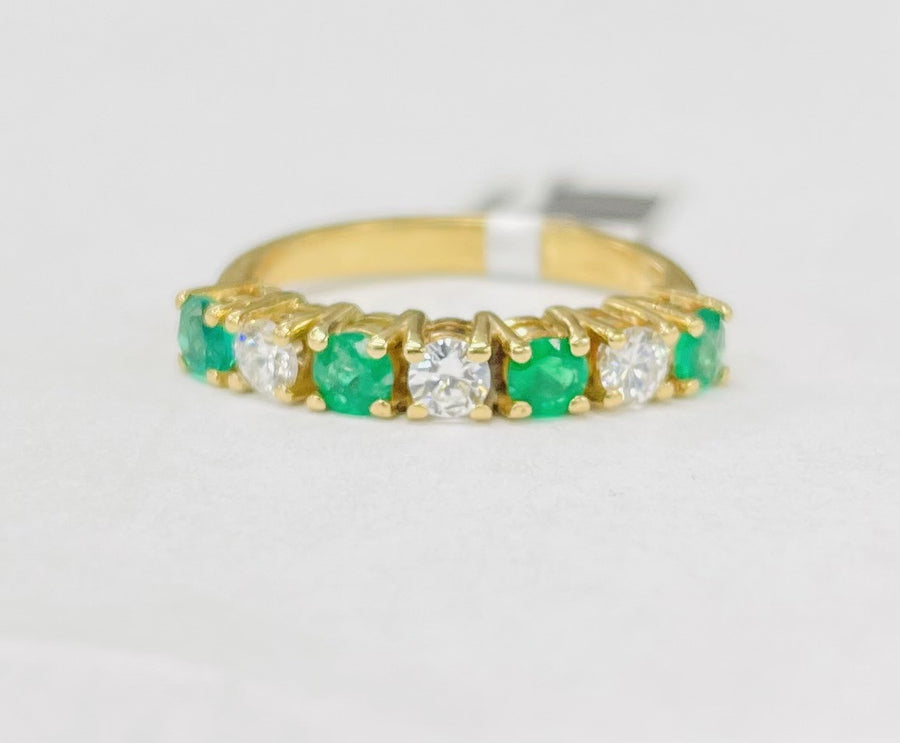Estate Diamond An Emerald Anniversary Band